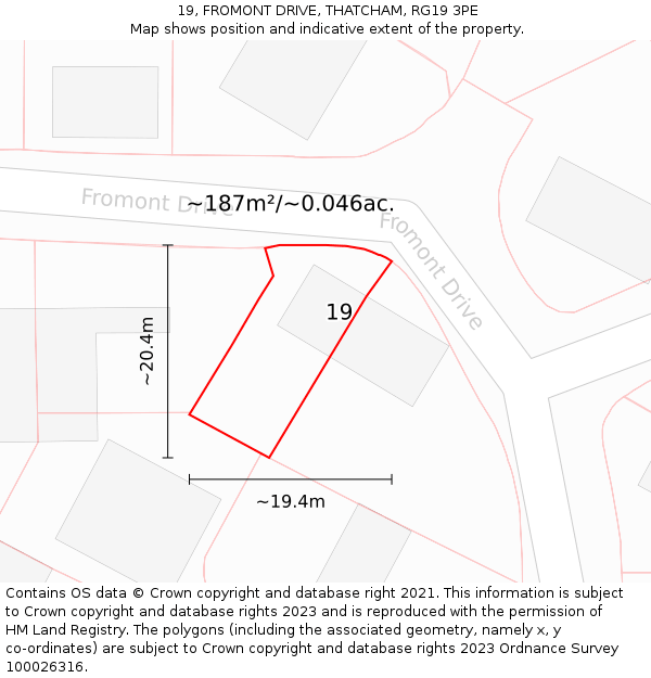 19, FROMONT DRIVE, THATCHAM, RG19 3PE: Plot and title map