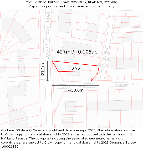 252, LODDON BRIDGE ROAD, WOODLEY, READING, RG5 4BG: Plot and title map