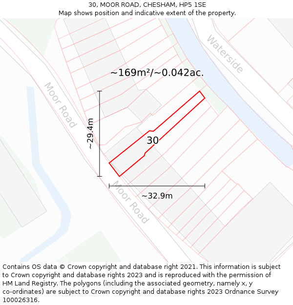 30, MOOR ROAD, CHESHAM, HP5 1SE: Plot and title map