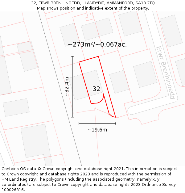 32, ERWR BRENHINOEDD, LLANDYBIE, AMMANFORD, SA18 2TQ: Plot and title map