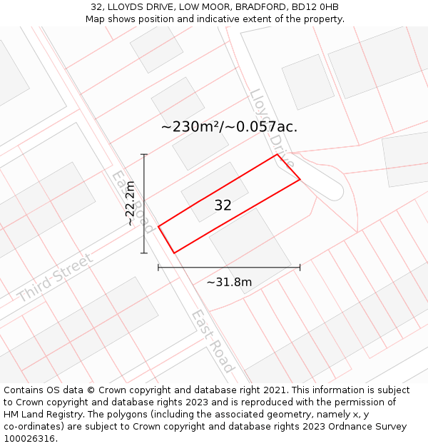 32, LLOYDS DRIVE, LOW MOOR, BRADFORD, BD12 0HB: Plot and title map