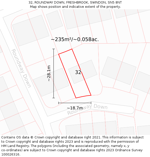 32, ROUNDWAY DOWN, FRESHBROOK, SWINDON, SN5 8NT: Plot and title map