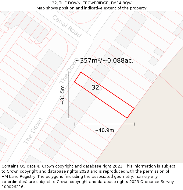 32, THE DOWN, TROWBRIDGE, BA14 8QW: Plot and title map