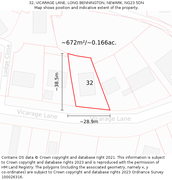 32, VICARAGE LANE, LONG BENNINGTON, NEWARK, NG23 5DN: Plot and title map