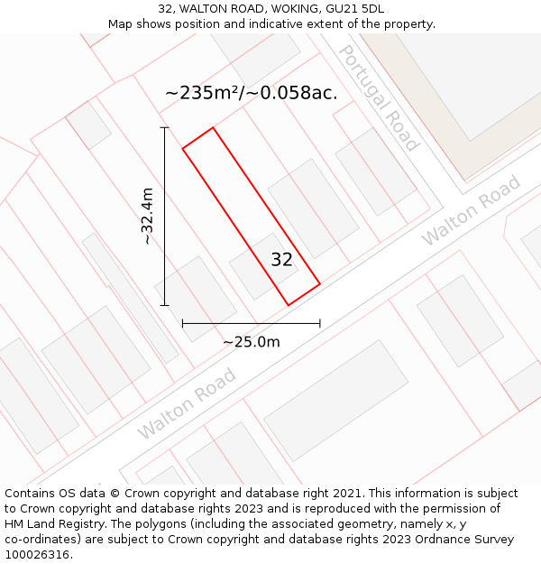 32, WALTON ROAD, WOKING, GU21 5DL: Plot and title map