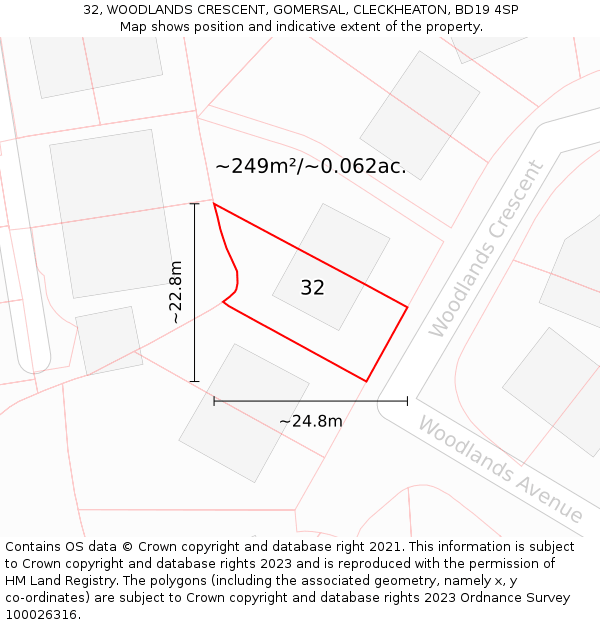 32, WOODLANDS CRESCENT, GOMERSAL, CLECKHEATON, BD19 4SP: Plot and title map