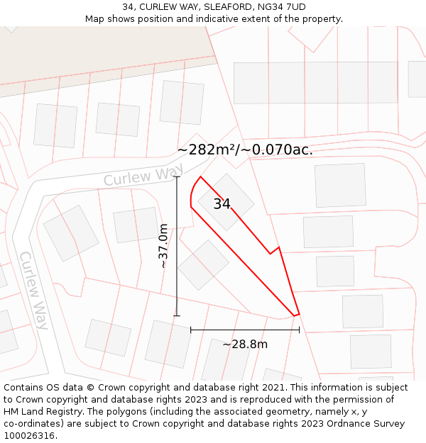 34, CURLEW WAY, SLEAFORD, NG34 7UD: Plot and title map