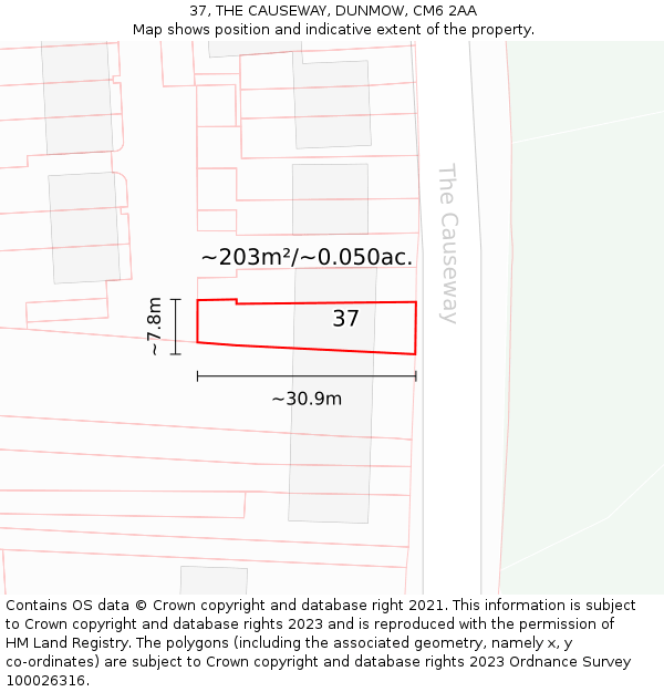 37, THE CAUSEWAY, DUNMOW, CM6 2AA: Plot and title map