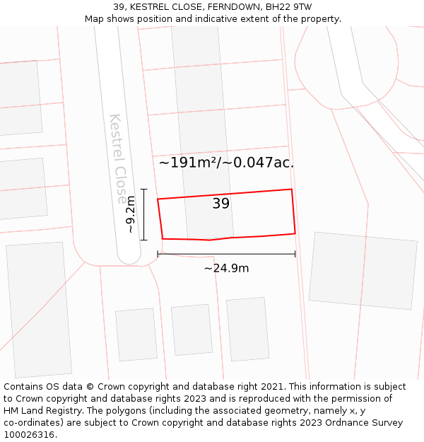39, KESTREL CLOSE, FERNDOWN, BH22 9TW: Plot and title map