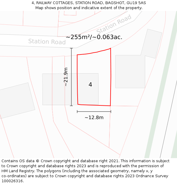 4, RAILWAY COTTAGES, STATION ROAD, BAGSHOT, GU19 5AS: Plot and title map