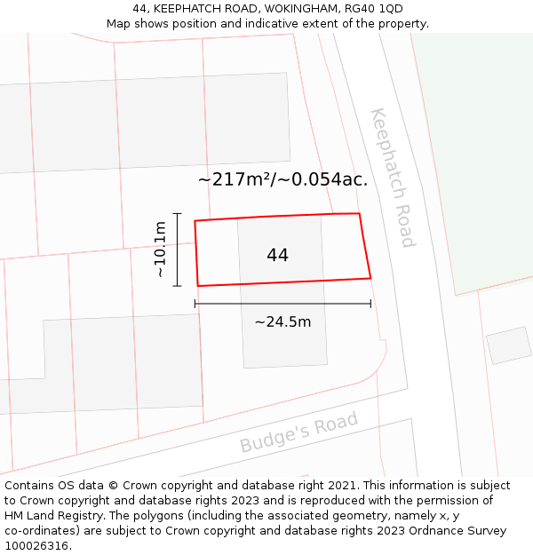 44, KEEPHATCH ROAD, WOKINGHAM, RG40 1QD: Plot and title map