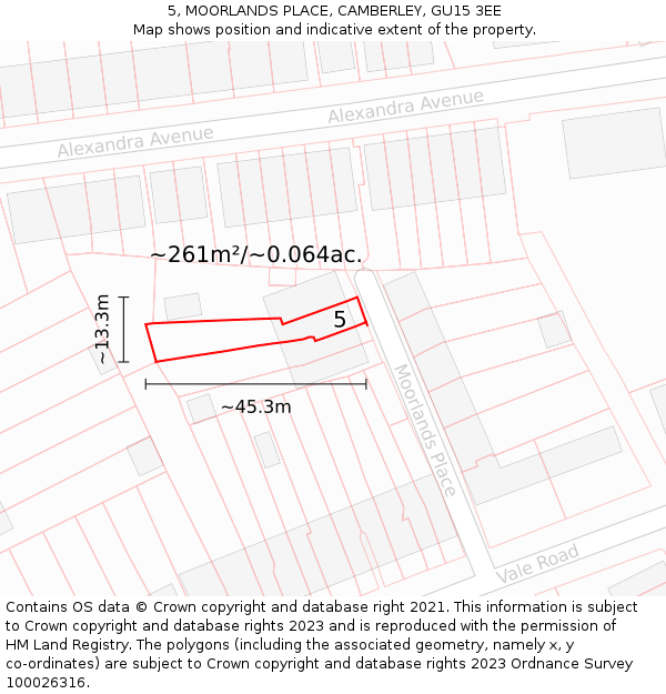 5, MOORLANDS PLACE, CAMBERLEY, GU15 3EE: Plot and title map