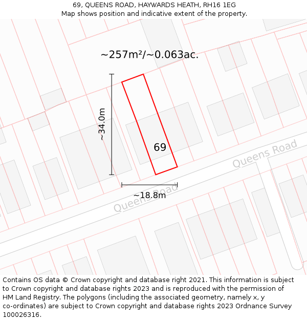 69, QUEENS ROAD, HAYWARDS HEATH, RH16 1EG: Plot and title map