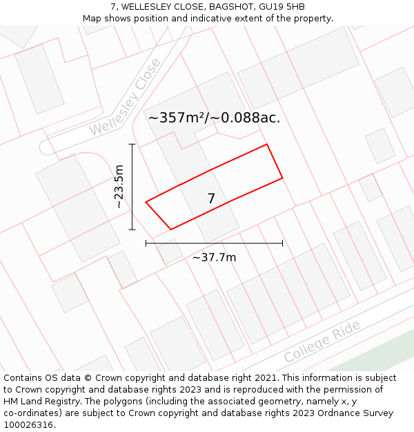 7, WELLESLEY CLOSE, BAGSHOT, GU19 5HB: Plot and title map