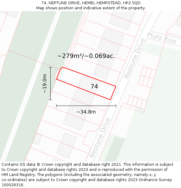 74, NEPTUNE DRIVE, HEMEL HEMPSTEAD, HP2 5QD: Plot and title map