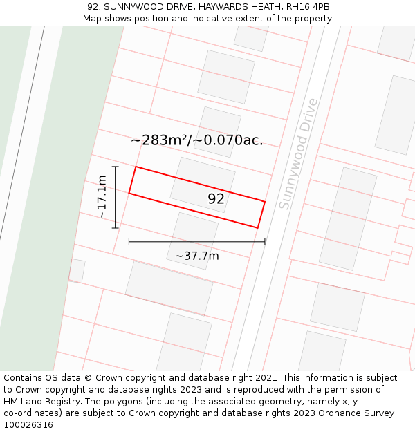 92, SUNNYWOOD DRIVE, HAYWARDS HEATH, RH16 4PB: Plot and title map