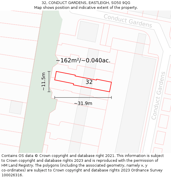 32, CONDUCT GARDENS, EASTLEIGH, SO50 9QG: Plot and title map