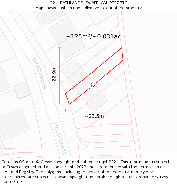 32, HEATHLANDS, SWAFFHAM, PE37 7TG: Plot and title map