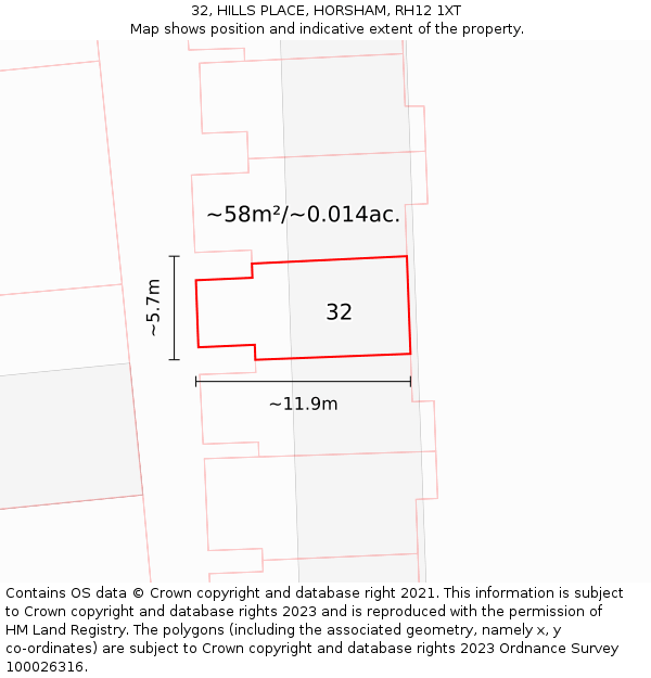 32, HILLS PLACE, HORSHAM, RH12 1XT: Plot and title map