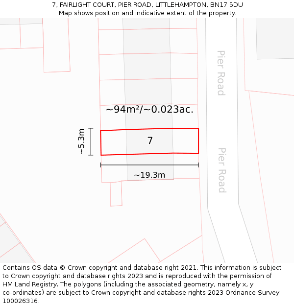 7, FAIRLIGHT COURT, PIER ROAD, LITTLEHAMPTON, BN17 5DU: Plot and title map