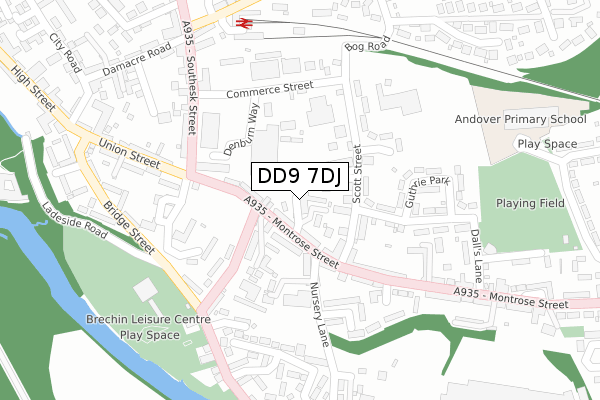 DD9 7DJ map - large scale - OS Open Zoomstack (Ordnance Survey)