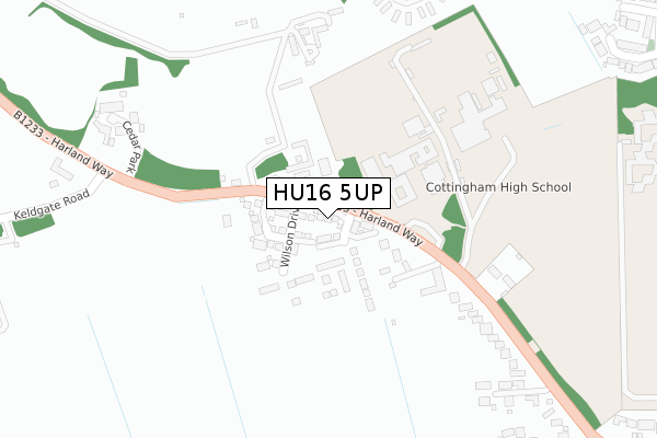 HU16 5UP map - large scale - OS Open Zoomstack (Ordnance Survey)