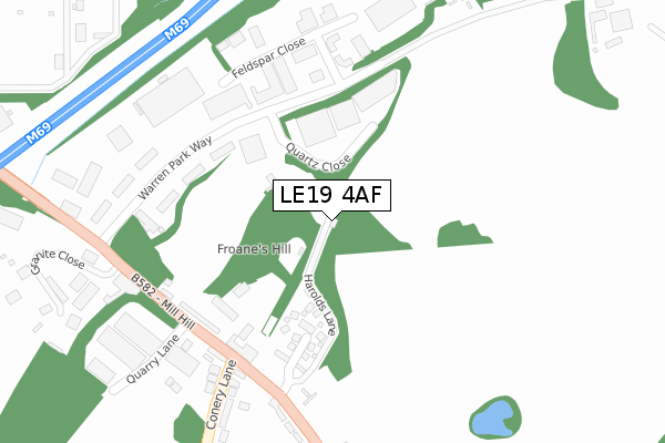 LE19 4AF map - large scale - OS Open Zoomstack (Ordnance Survey)