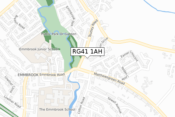 RG41 1AH map - large scale - OS Open Zoomstack (Ordnance Survey)