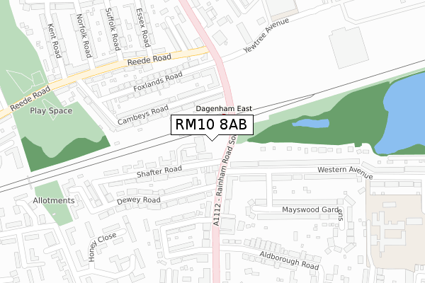 RM10 8AB map - large scale - OS Open Zoomstack (Ordnance Survey)