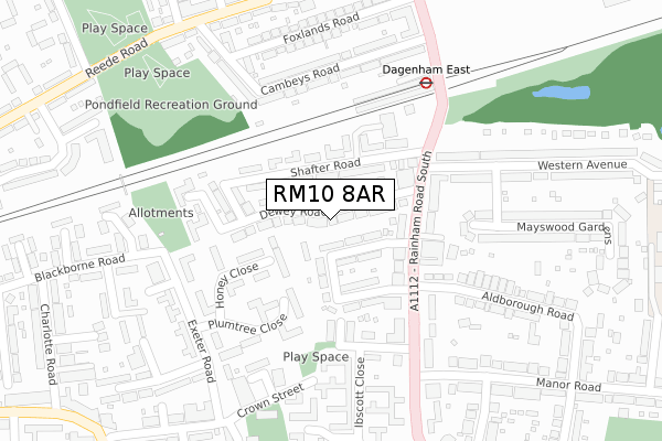 RM10 8AR map - large scale - OS Open Zoomstack (Ordnance Survey)