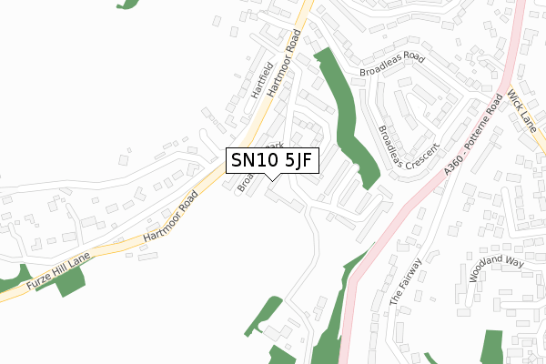 SN10 5JF map - large scale - OS Open Zoomstack (Ordnance Survey)