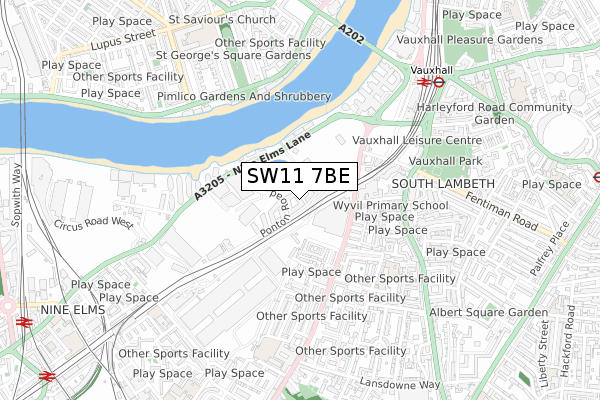 SW11 7BE map - small scale - OS Open Zoomstack (Ordnance Survey)